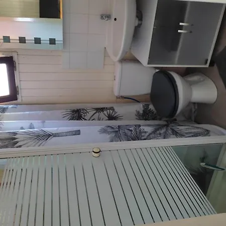 Prestige Avec Terrasse - Api-1-52-411 Camping *