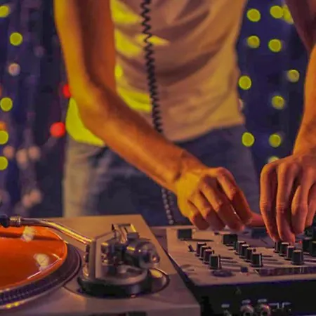 Prestige Avec Terrasse - Api-1-52-411 * Anduze